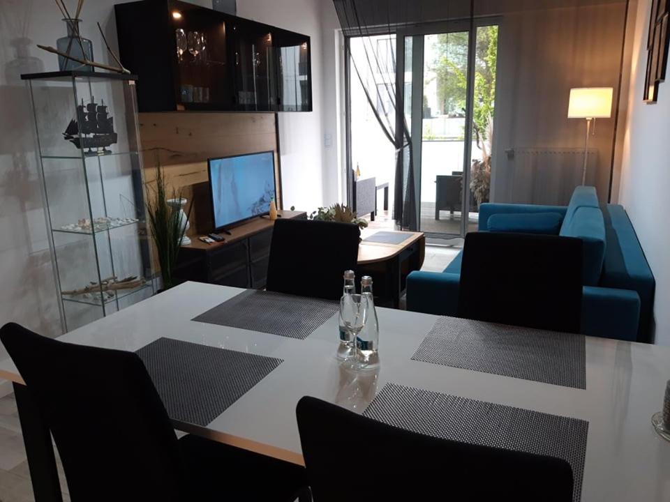Aparthotel Rewal Exteriör bild